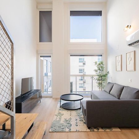 Apartamento Loft Reformado Industrial Con Garaje Alquiler Temporal Madrid Exterior foto