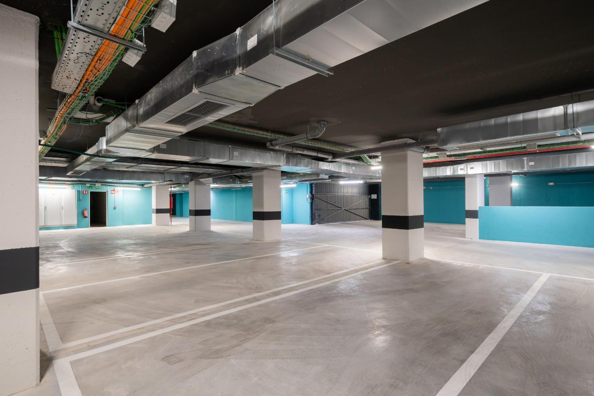 Apartamento Loft Reformado Industrial Con Garaje Alquiler Temporal Madrid Exterior foto