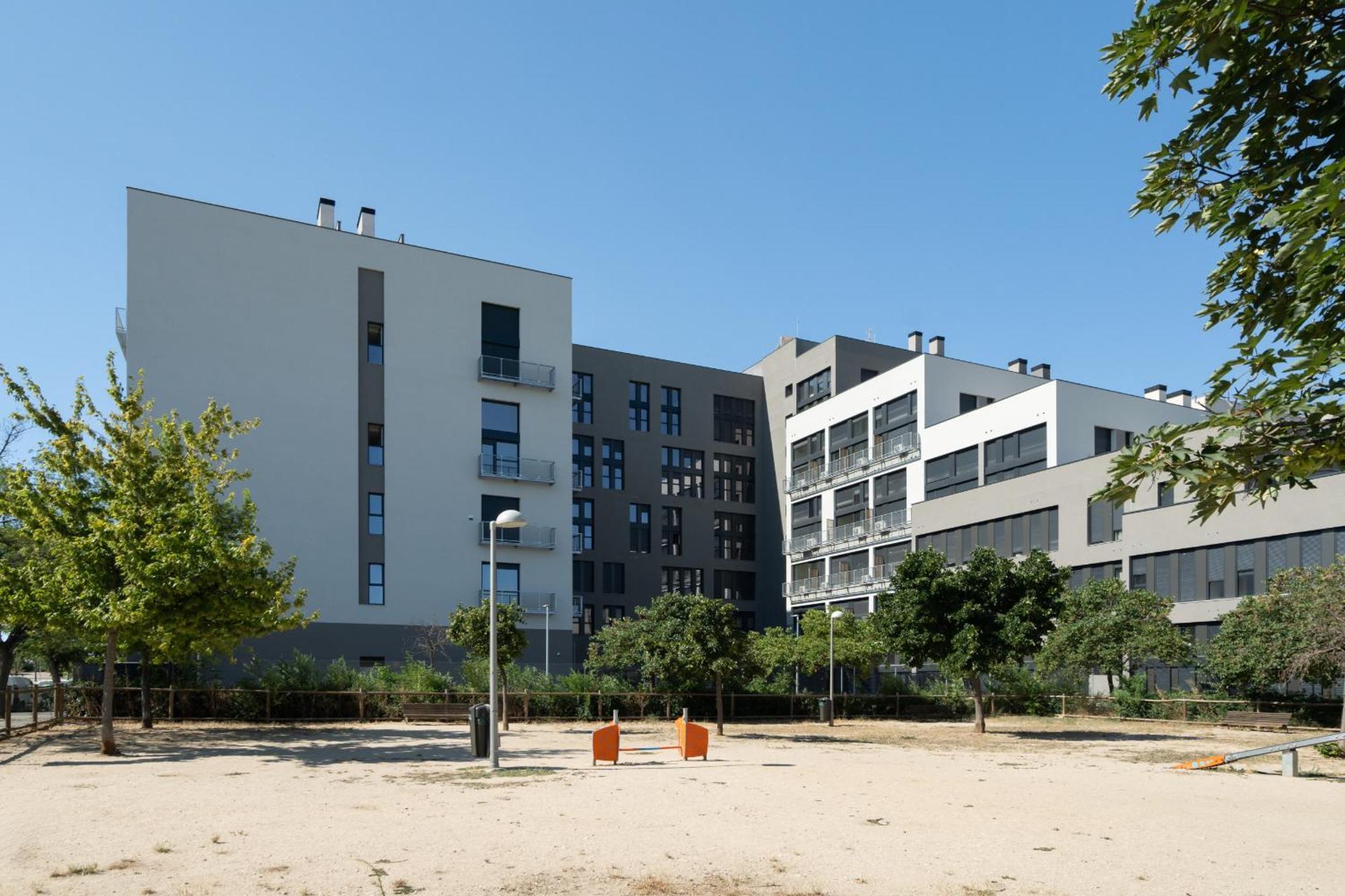 Apartamento Loft Reformado Industrial Con Garaje Alquiler Temporal Madrid Exterior foto