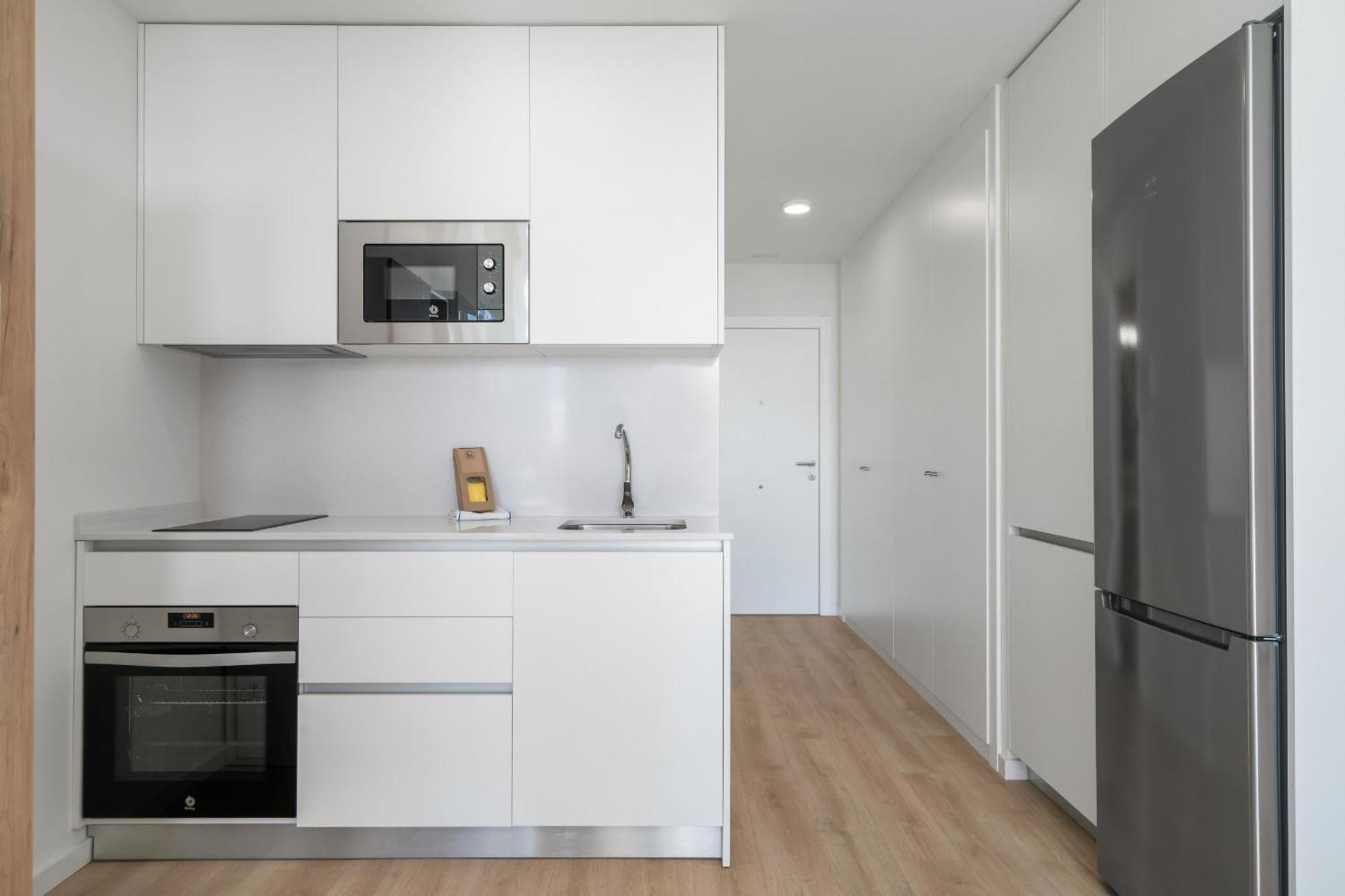 Apartamento Loft Reformado Industrial Con Garaje Alquiler Temporal Madrid Exterior foto